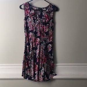 Papillon floral dress with pockets!